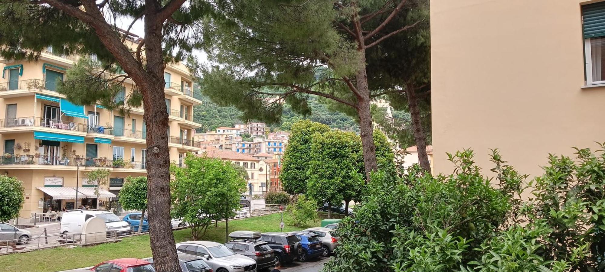 Piccolo Hotel Holiday Center Finale Ligure Εξωτερικό φωτογραφία